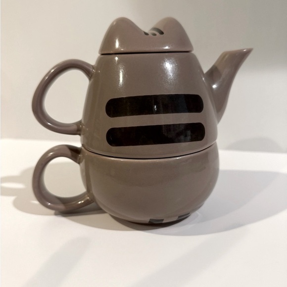 Pusheen the Cat | Teacup Set - Picture 3 of 5